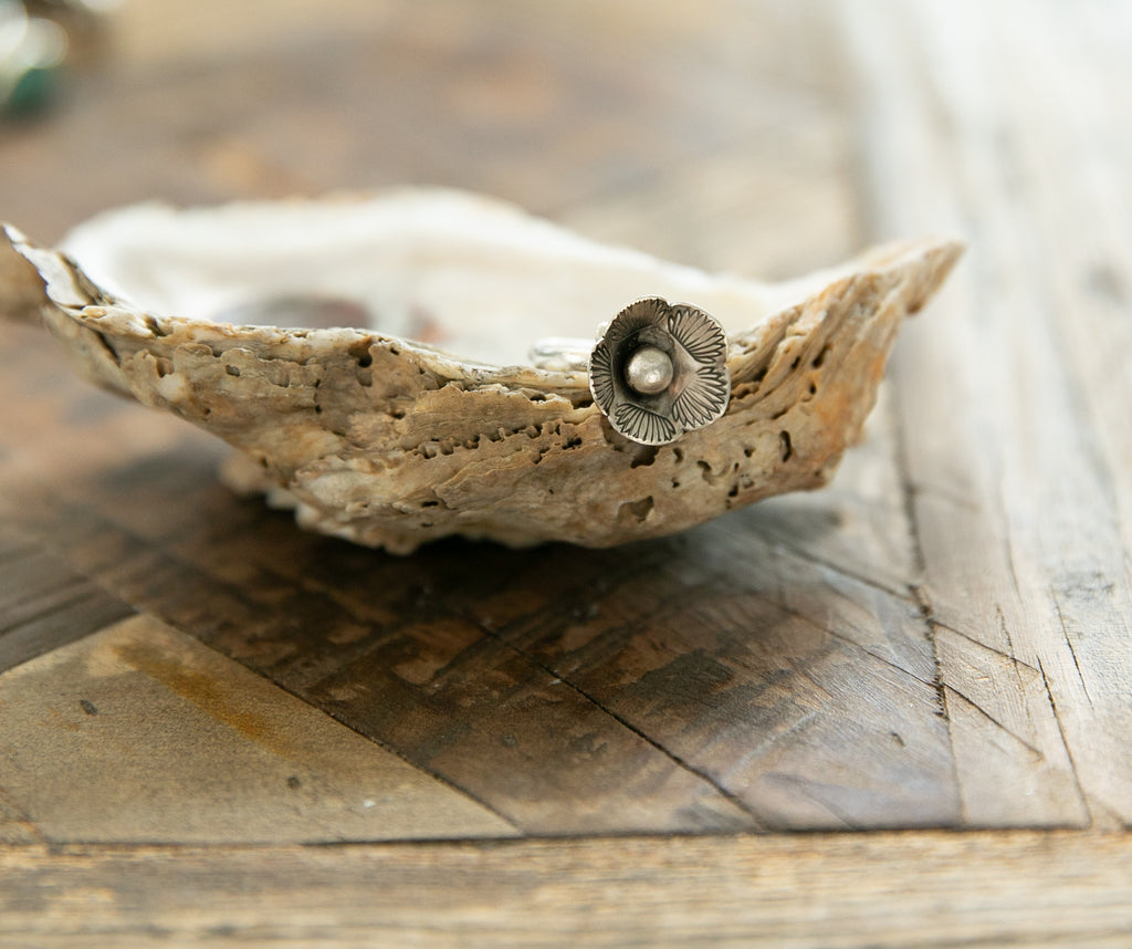 Silver flower ring
