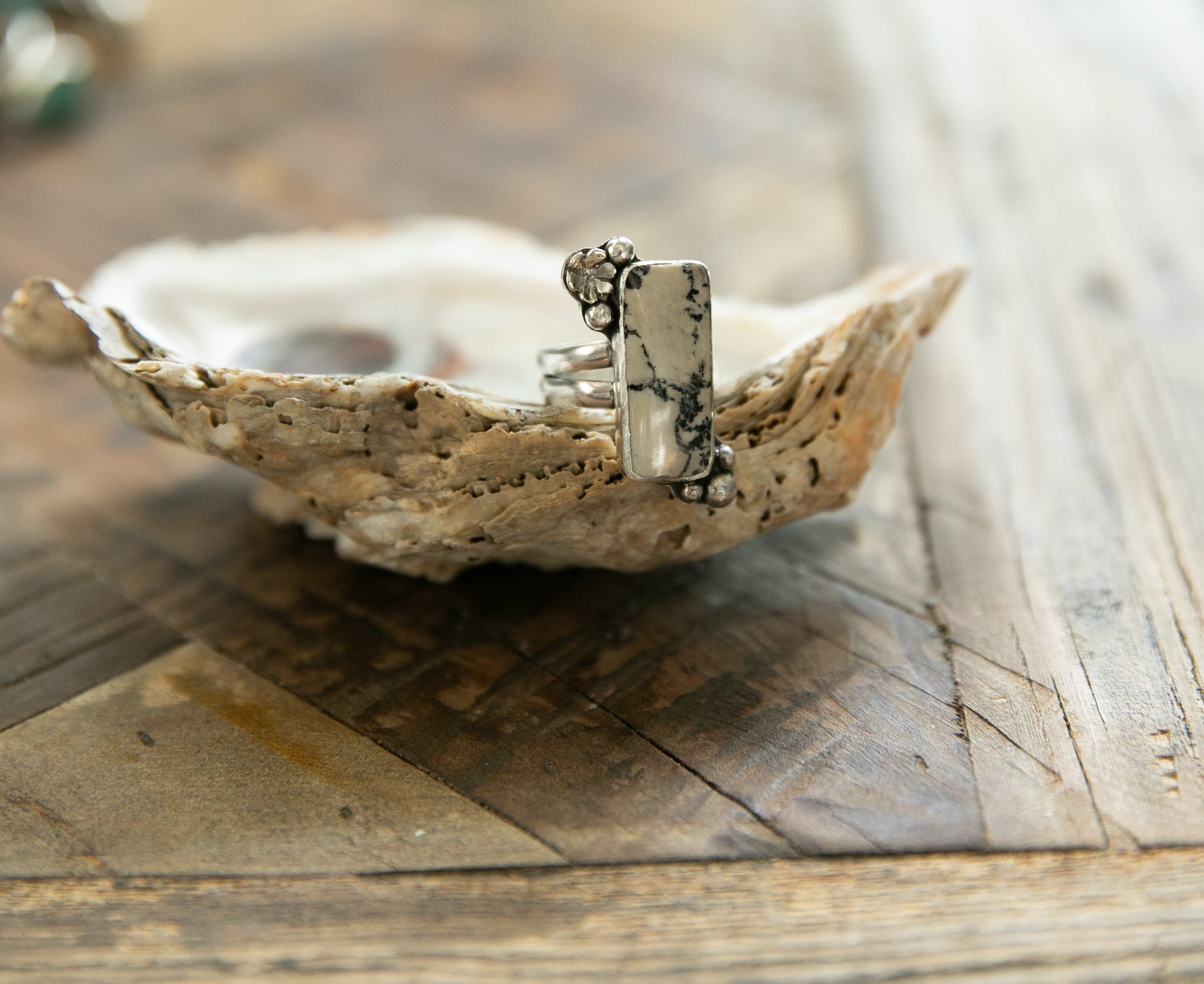 *SOLD*White buffalo turquoise ring