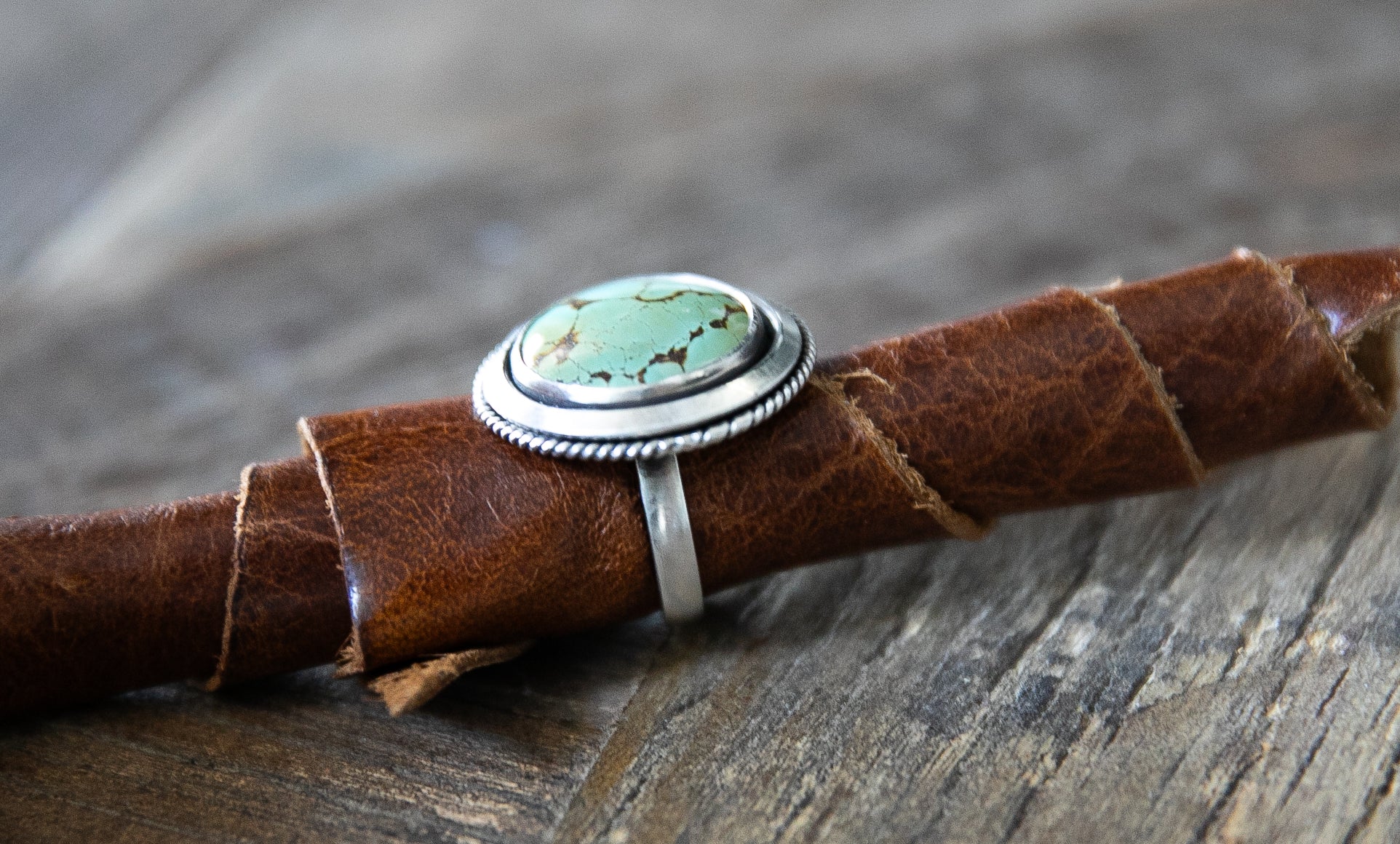 Round stone turquoise ring