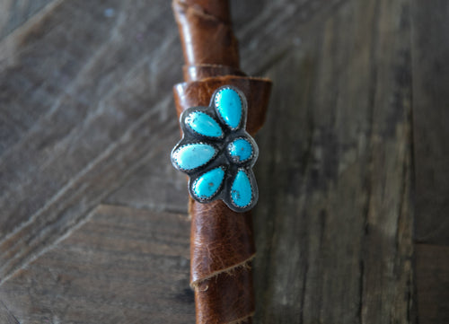 Adorable 1/2 Daisy Ring